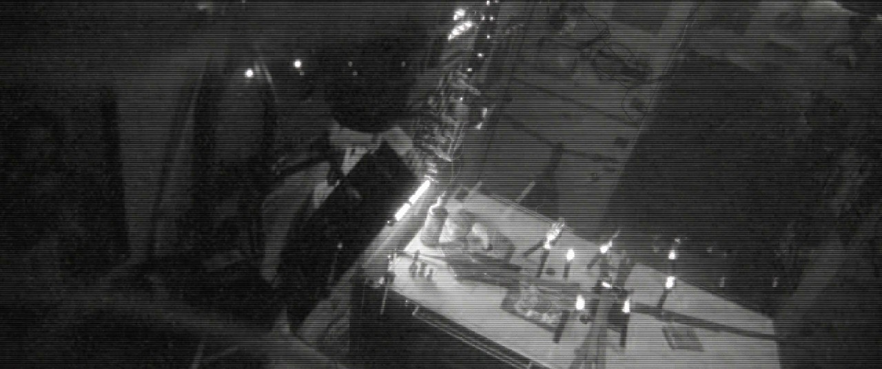 I S S (2024) BluRay Hindi + English 1080p x264 AVC DDP 5.1 ESub B4uHD.mkv.0003